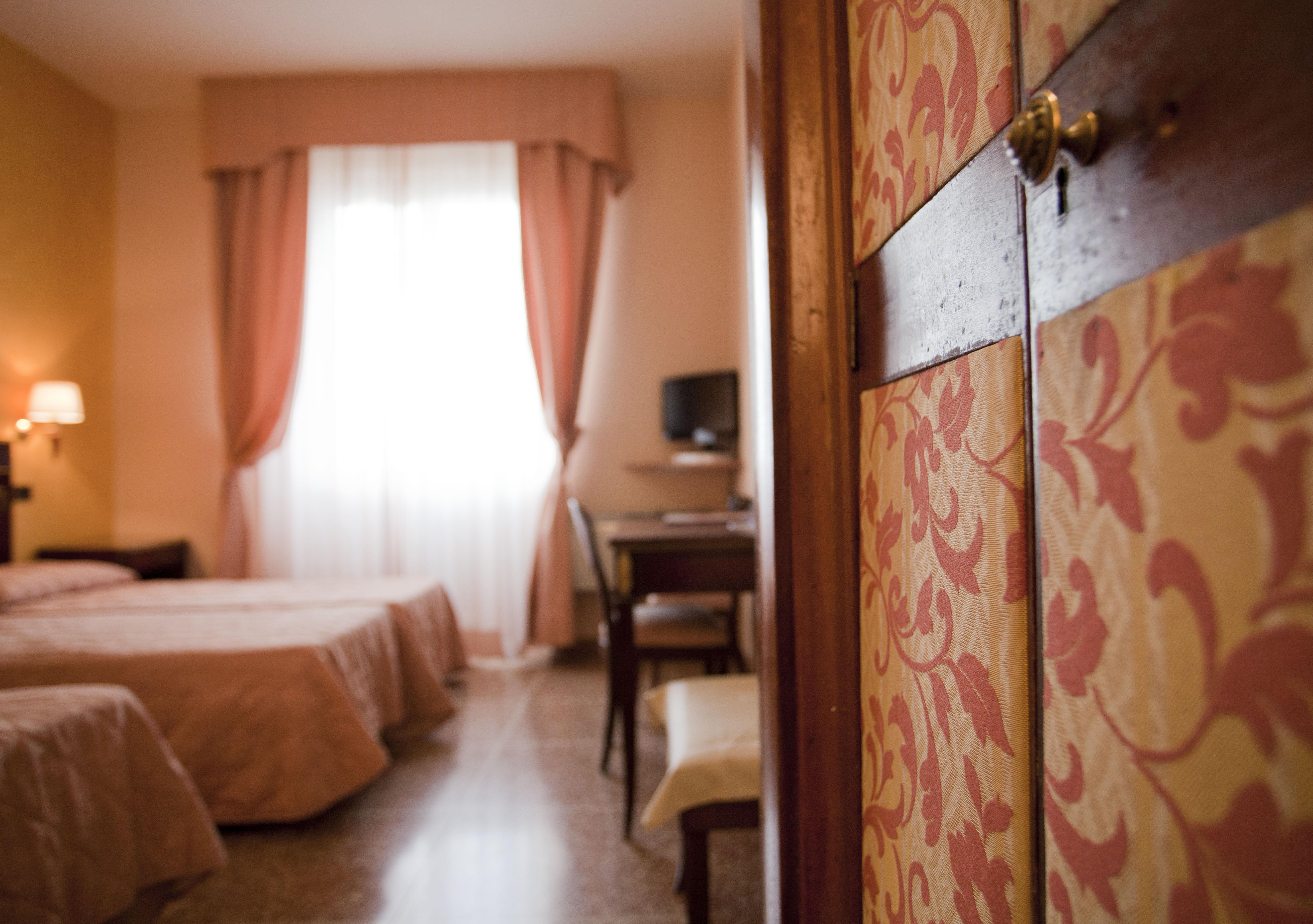 La Pace Hotel Pisa